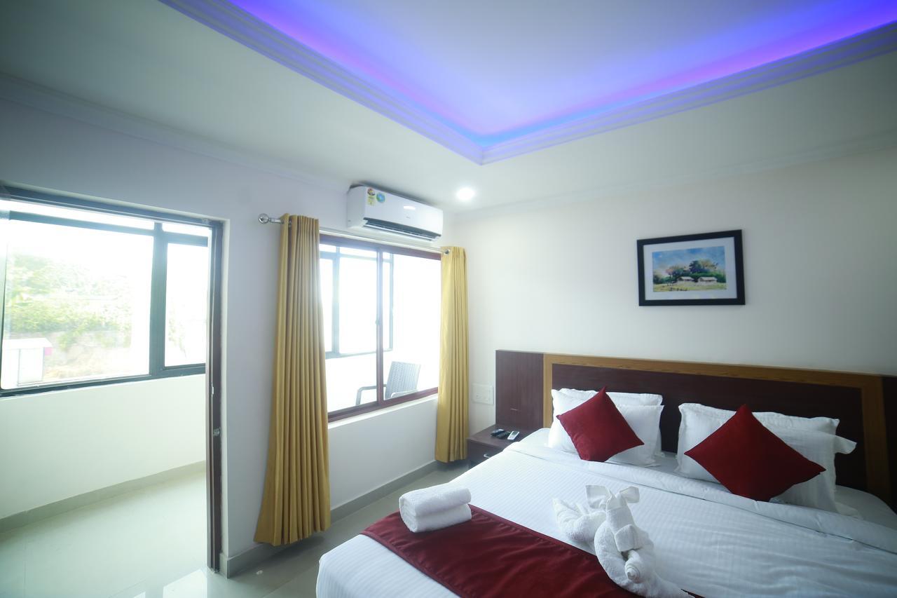 Tullipurmbu Hotel Horizon International מראה חיצוני תמונה