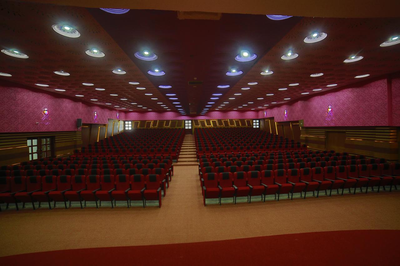 Tullipurmbu Hotel Horizon International מראה חיצוני תמונה