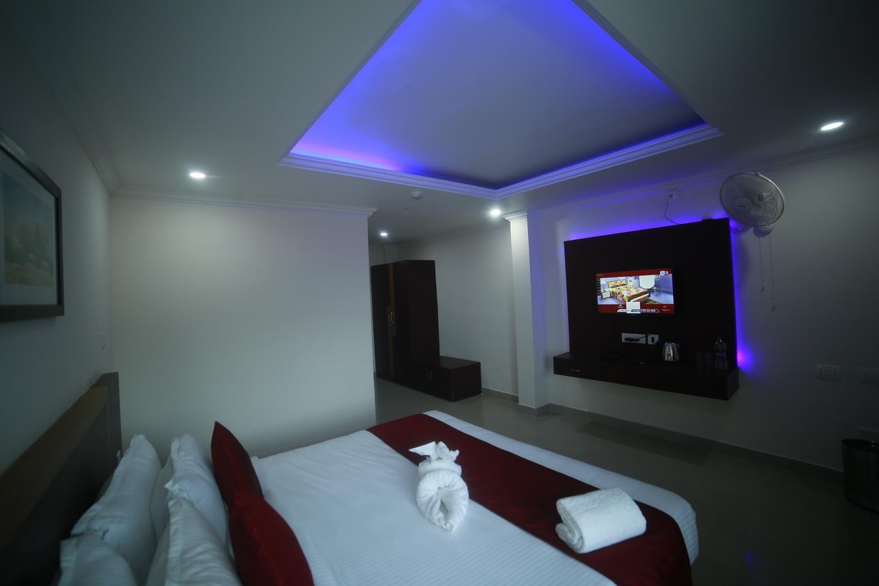 Tullipurmbu Hotel Horizon International מראה חיצוני תמונה
